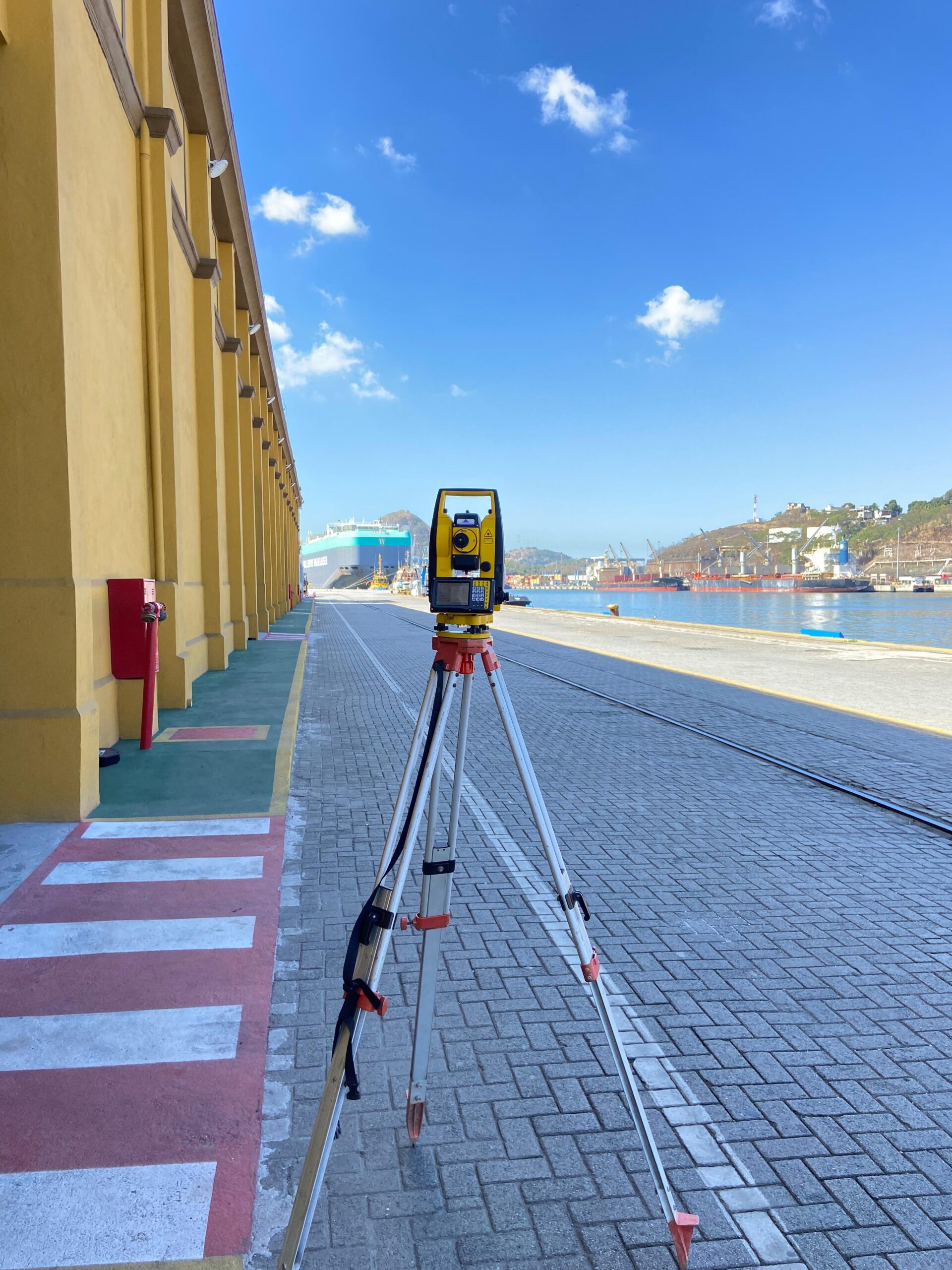 Levantamento topográfico para Conferência de desnível